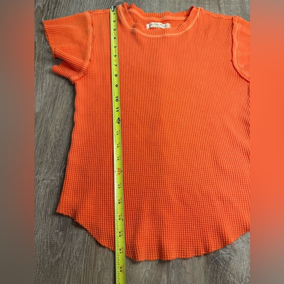 Free People We the Free What's Up Baby Waffle Tee T-Shirt XS Orange - Picture 8 of 9